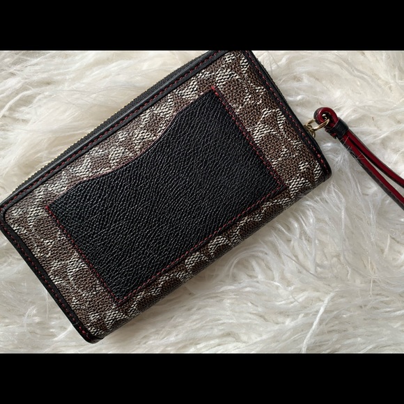 NWOT Coach leather wristlet wallet - Picture 7 of 8